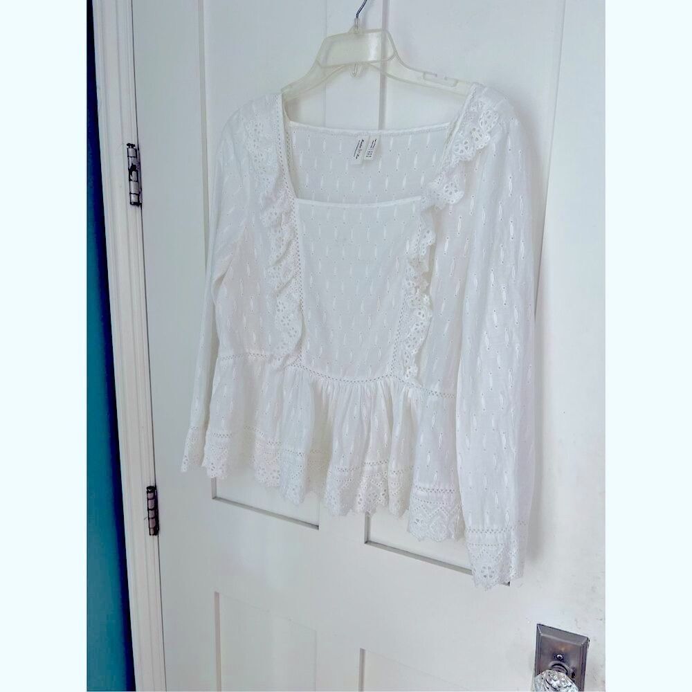 Anthropologie Meadow Rue White Edelyn Ruffled Eyelet Summer Blouse Top Sz 10 - Picture 2 of 10